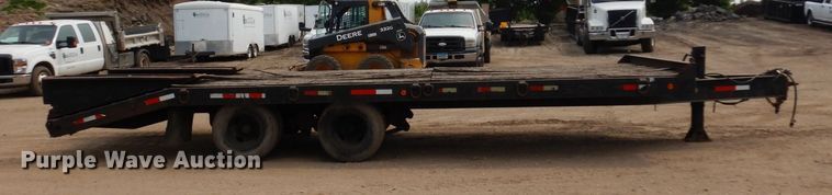 image for item AF9710 1999 Towmaster  equipment trailer