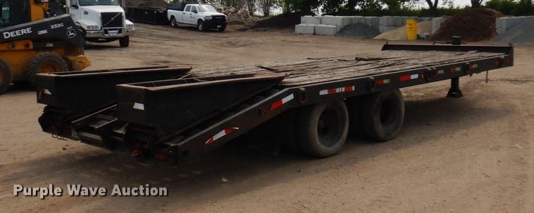 image for item AF9710 1999 Towmaster  equipment trailer