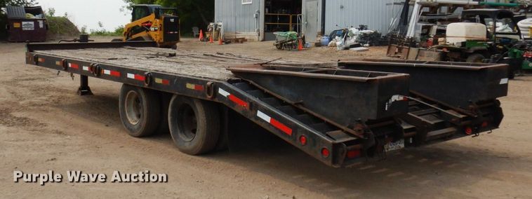 image for item AF9710 1999 Towmaster  equipment trailer