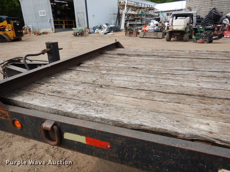 image for item AF9710 1999 Towmaster  equipment trailer