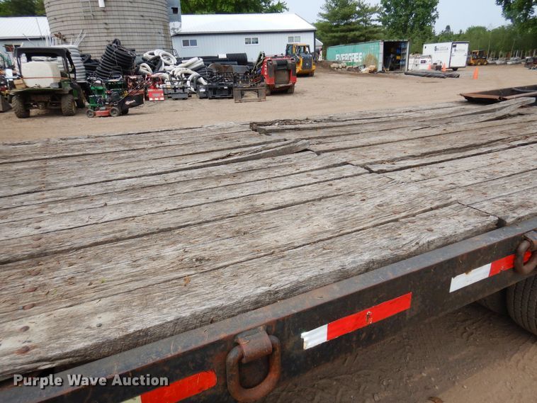 image for item AF9710 1999 Towmaster  equipment trailer