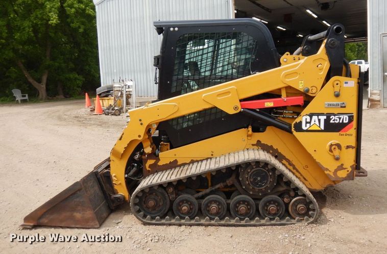 image for item AF9711 2017 Caterpillar 257D  tracked skid steer loader