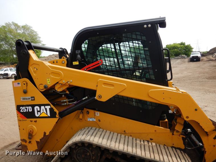 image for item AF9711 2017 Caterpillar 257D  tracked skid steer loader