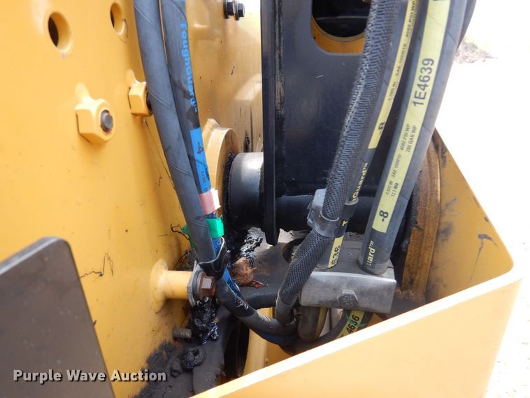 image for item AF9711 2017 Caterpillar 257D  tracked skid steer loader