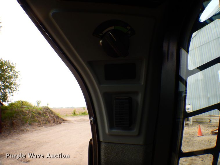 image for item AF9711 2017 Caterpillar 257D  tracked skid steer loader