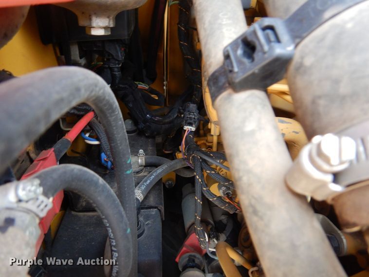 image for item AF9711 2017 Caterpillar 257D  tracked skid steer loader