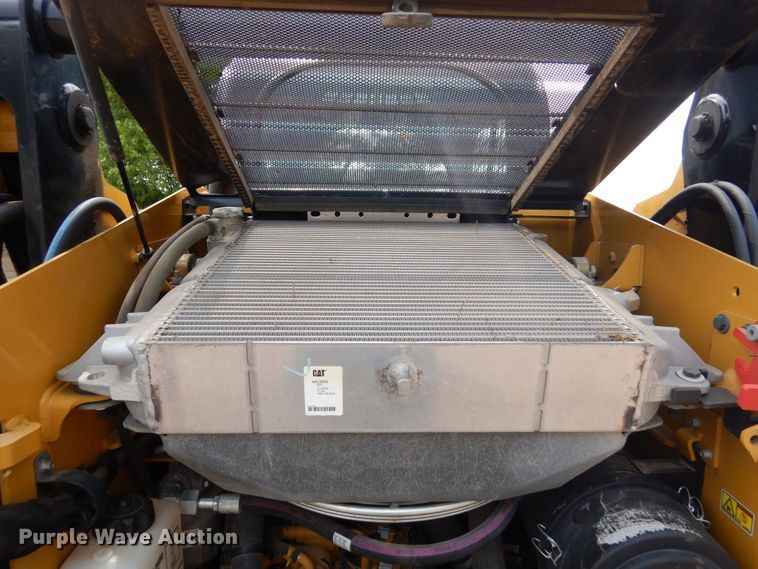 image for item AF9711 2017 Caterpillar 257D  tracked skid steer loader