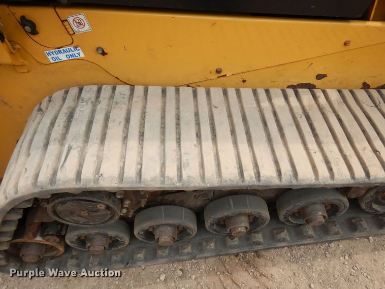 image for item AF9711 2017 Caterpillar 257D  tracked skid steer loader
