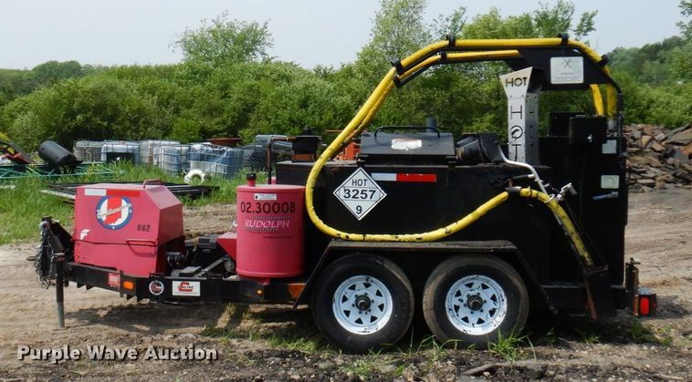 image for item AF9715 2015 Cimline 410DHL  melter applicator