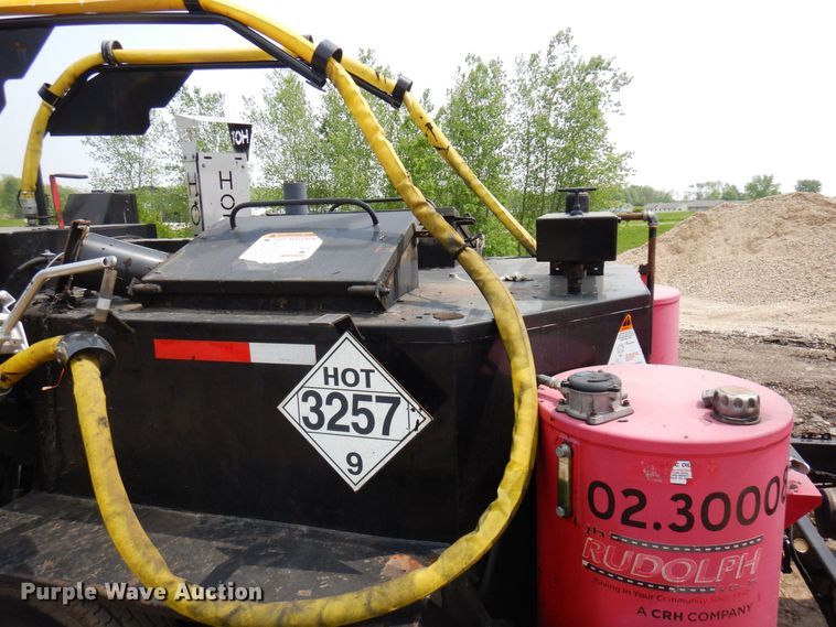 image for item AF9715 2015 Cimline 410DHL  melter applicator