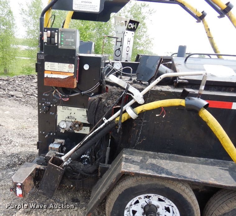 image for item AF9715 2015 Cimline 410DHL  melter applicator