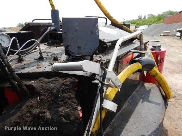 image for item AF9715 2015 Cimline 410DHL  melter applicator