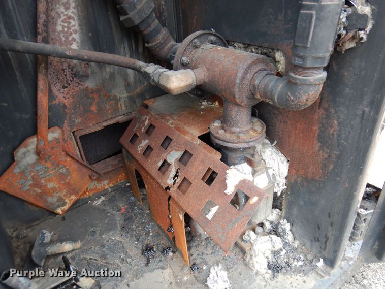 image for item AF9715 2015 Cimline 410DHL  melter applicator