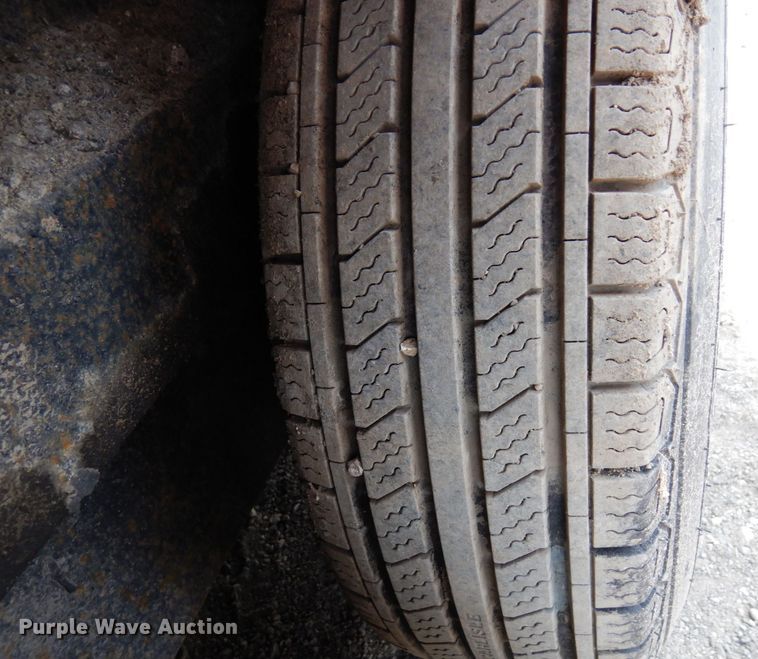 image for item AF9715 2015 Cimline 410DHL  melter applicator