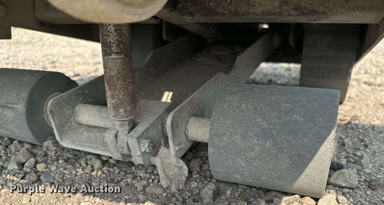 image for item AF9726 Husqvarna Soff-Cut X4000  concrete saw