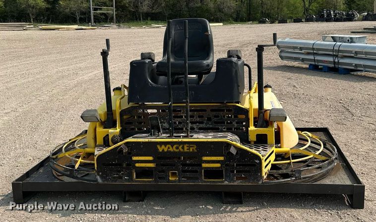 image for item AF9728 Wacker  power trowel