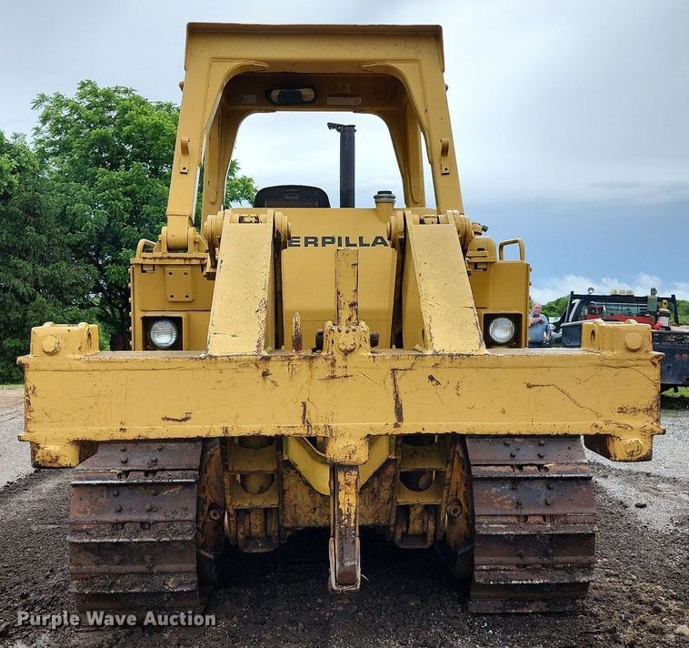 image for item DC6057 1979 Caterpillar D7G  dozer