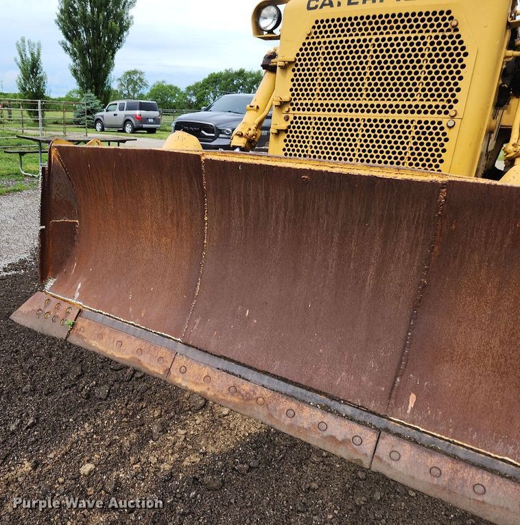 image for item DC6057 1979 Caterpillar D7G  dozer