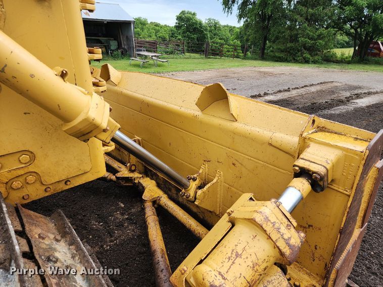 image for item DC6057 1979 Caterpillar D7G  dozer