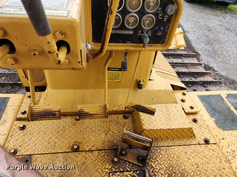image for item DC6057 1979 Caterpillar D7G  dozer