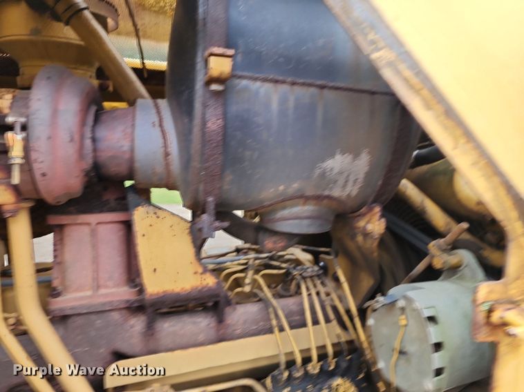 image for item DC6057 1979 Caterpillar D7G  dozer