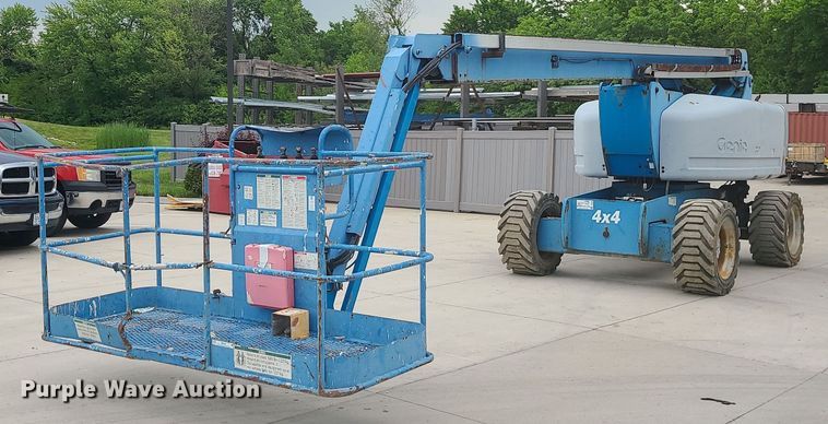 image for item DC6058 2003 Genie Z80/60  boom lift