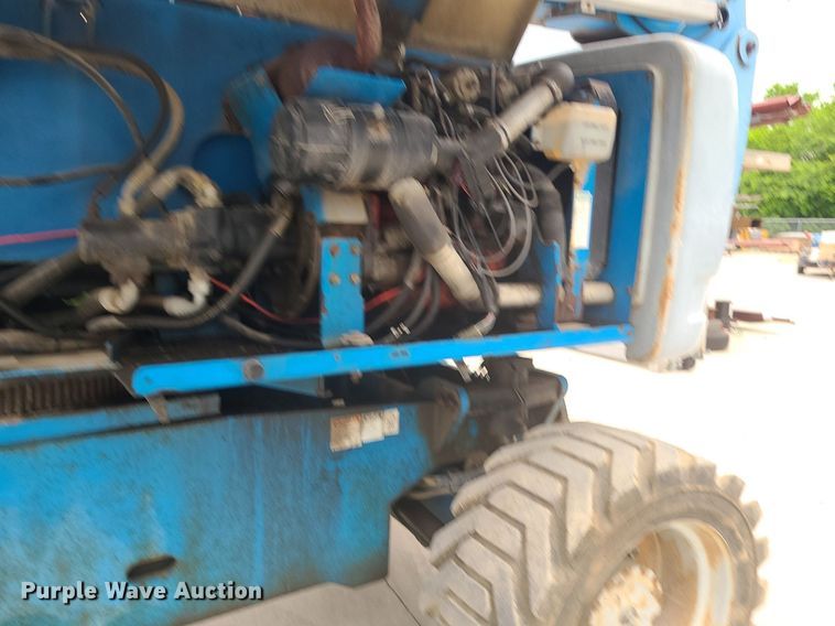 image for item DC6058 2003 Genie Z80/60  boom lift