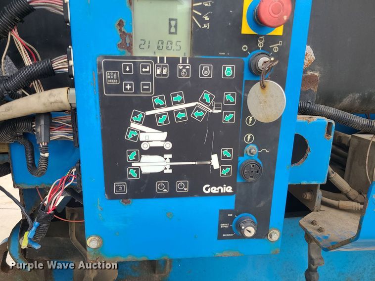 image for item DC6058 2003 Genie Z80/60  boom lift