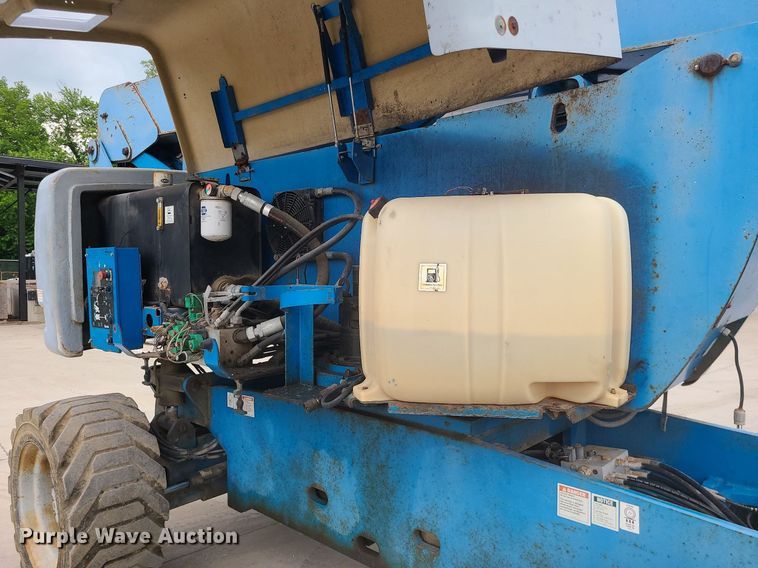 image for item DC6058 2003 Genie Z80/60  boom lift