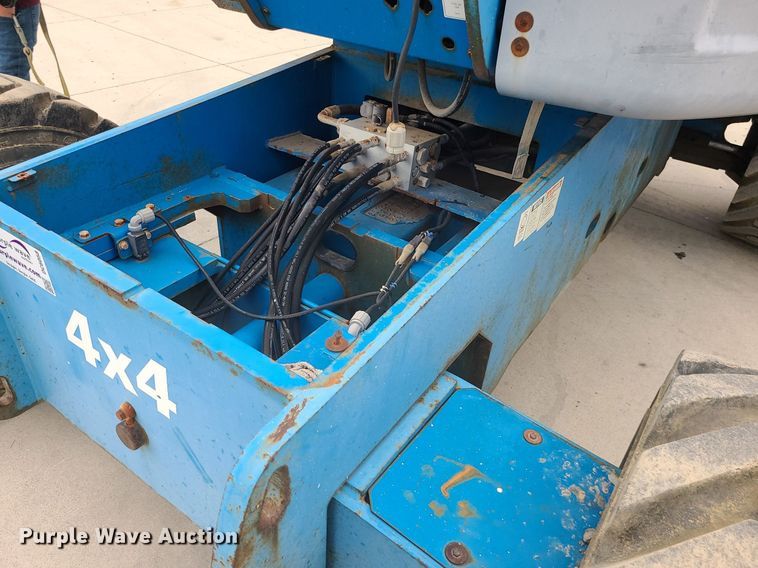 image for item DC6058 2003 Genie Z80/60  boom lift