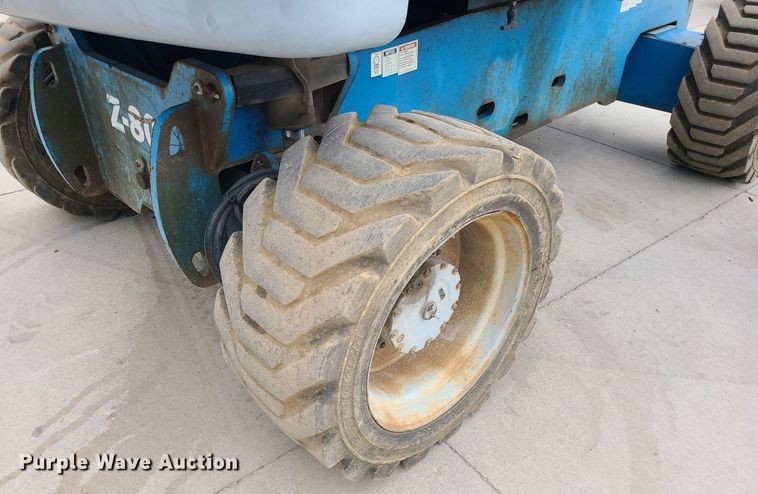 image for item DC6058 2003 Genie Z80/60  boom lift