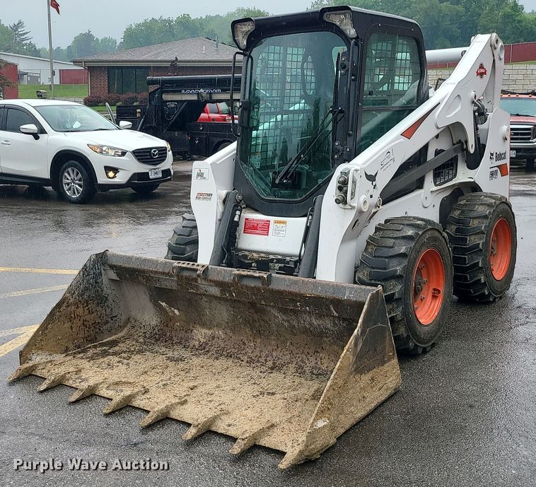 image for item DC6062 2019 Bobcat S740  skid steer loader