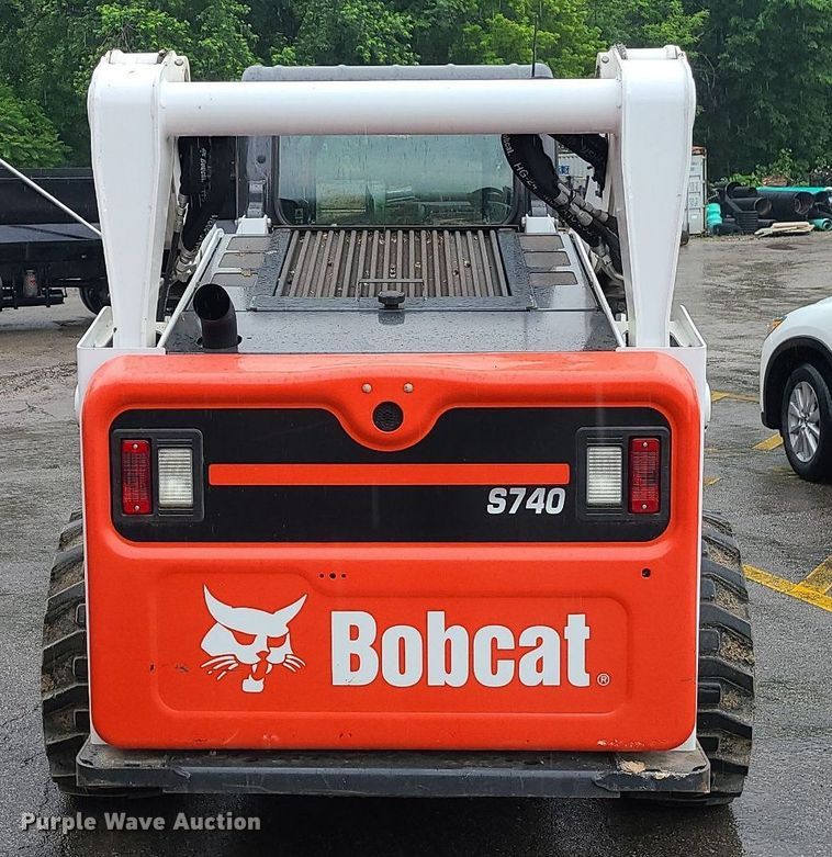 image for item DC6062 2019 Bobcat S740  skid steer loader