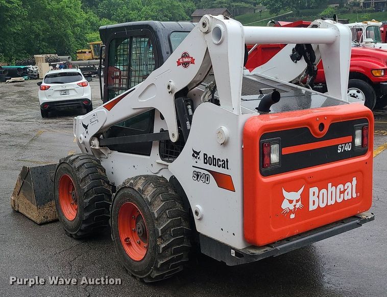 image for item DC6062 2019 Bobcat S740  skid steer loader