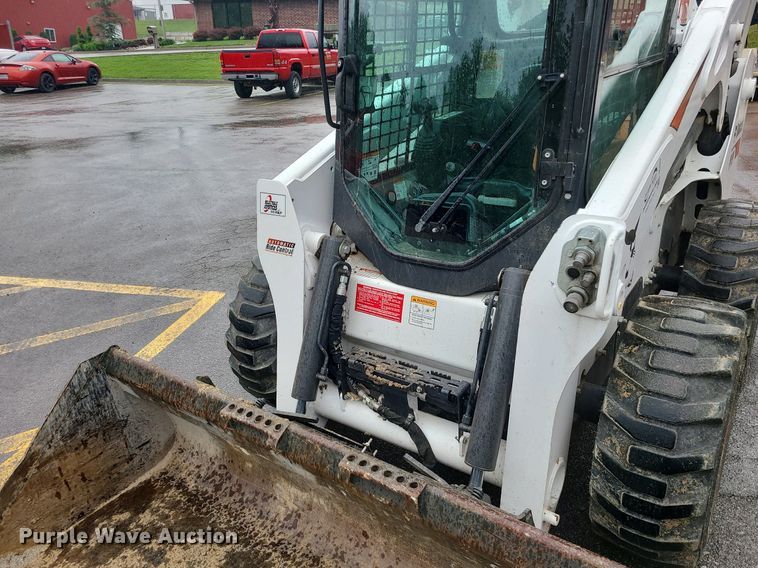 image for item DC6062 2019 Bobcat S740  skid steer loader