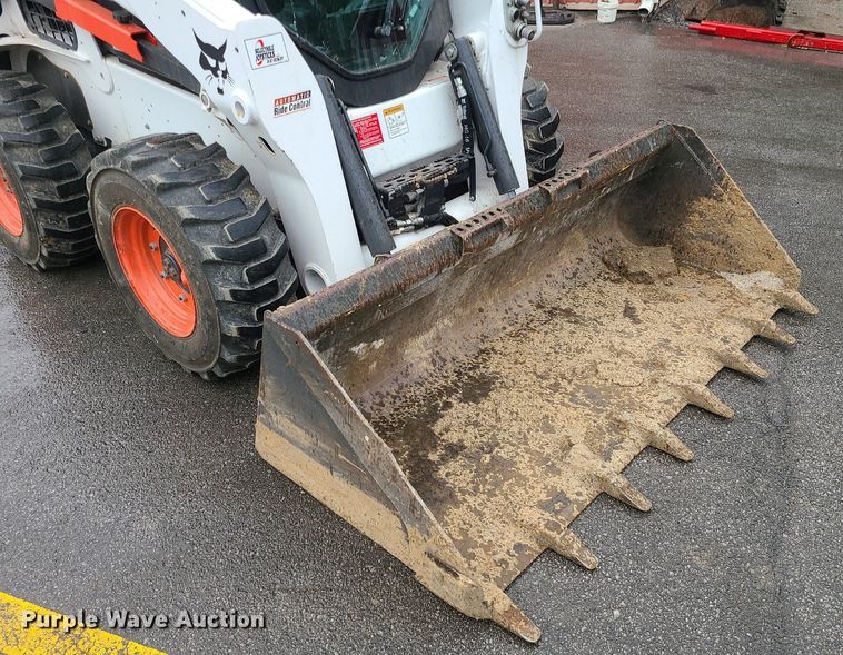 image for item DC6062 2019 Bobcat S740  skid steer loader