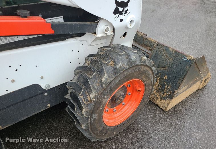 image for item DC6062 2019 Bobcat S740  skid steer loader