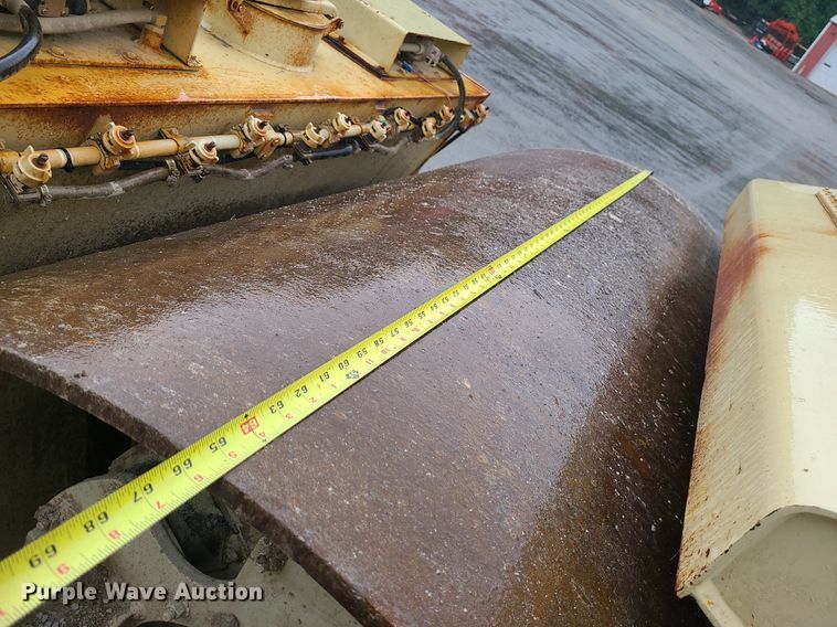 image for item DC6063 Ingersoll Rand DD90  double drum vibratory roller