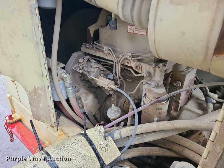 image for item DC6063 Ingersoll Rand DD90  double drum vibratory roller