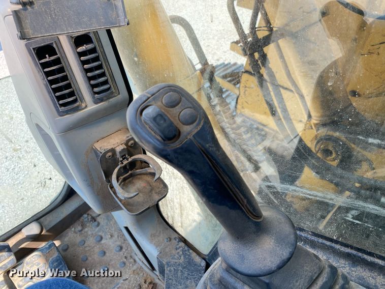 image for item DI7787 2007 Caterpillar 328D LCR  excavator