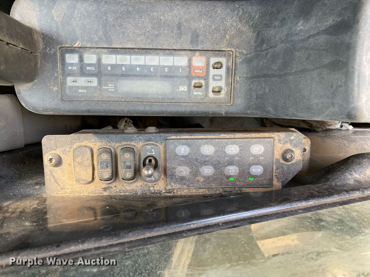 image for item DI7787 2007 Caterpillar 328D LCR  excavator