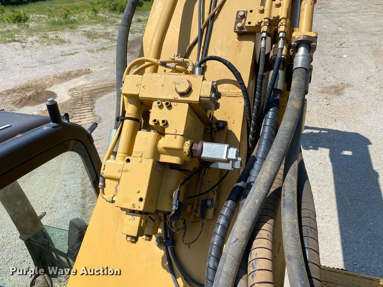image for item DI7787 2007 Caterpillar 328D LCR  excavator