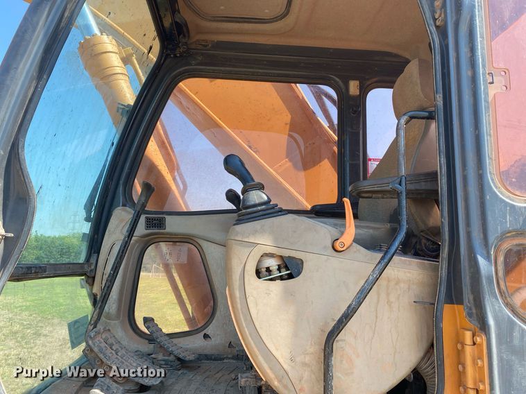 image for item DI7811 2007 Case CX330  excavator