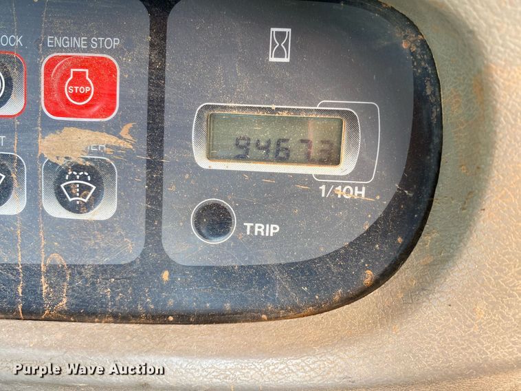 image for item DI7811 2007 Case CX330  excavator