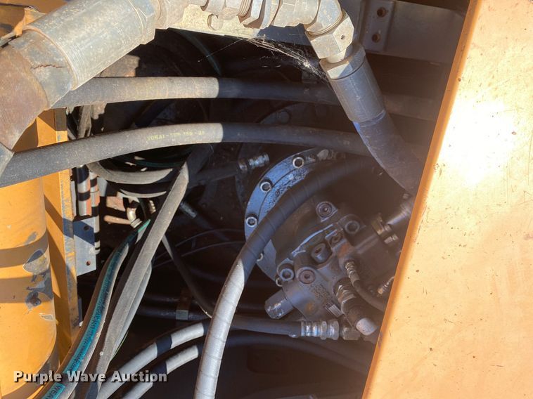 image for item DI7811 2007 Case CX330  excavator