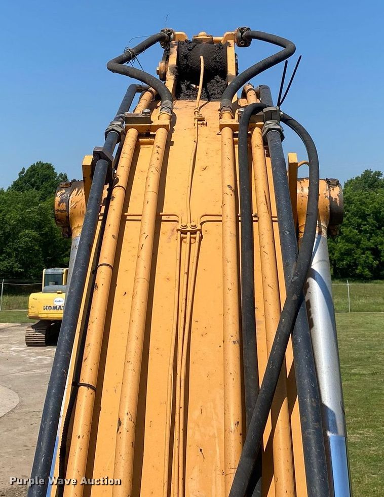 image for item DI7811 2007 Case CX330  excavator