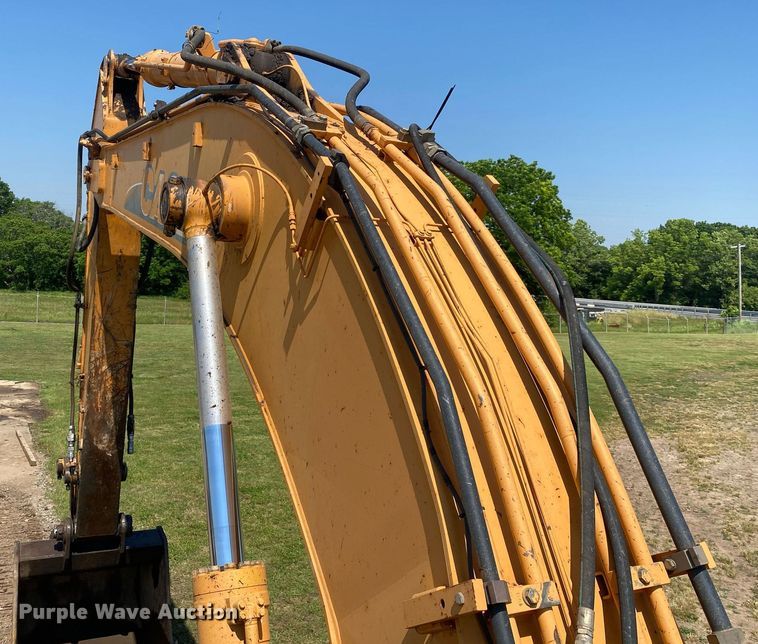 image for item DI7811 2007 Case CX330  excavator