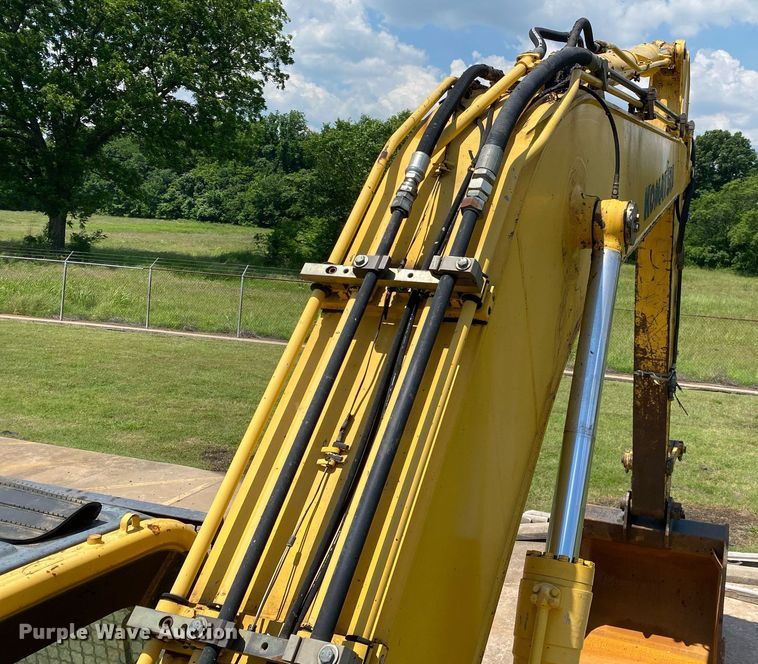 image for item DI7812 2008 Komatsu PC200LC-8  excavator