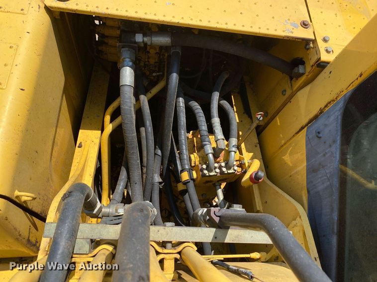 image for item DI7812 2008 Komatsu PC200LC-8  excavator