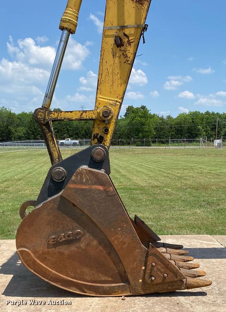 image for item DI7812 2008 Komatsu PC200LC-8  excavator